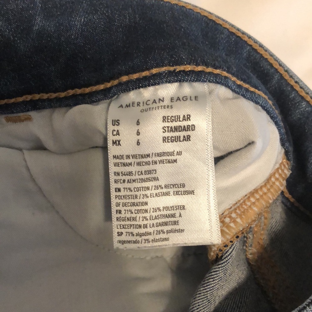 American Eagle skinny jeans - Picture 2 of 2